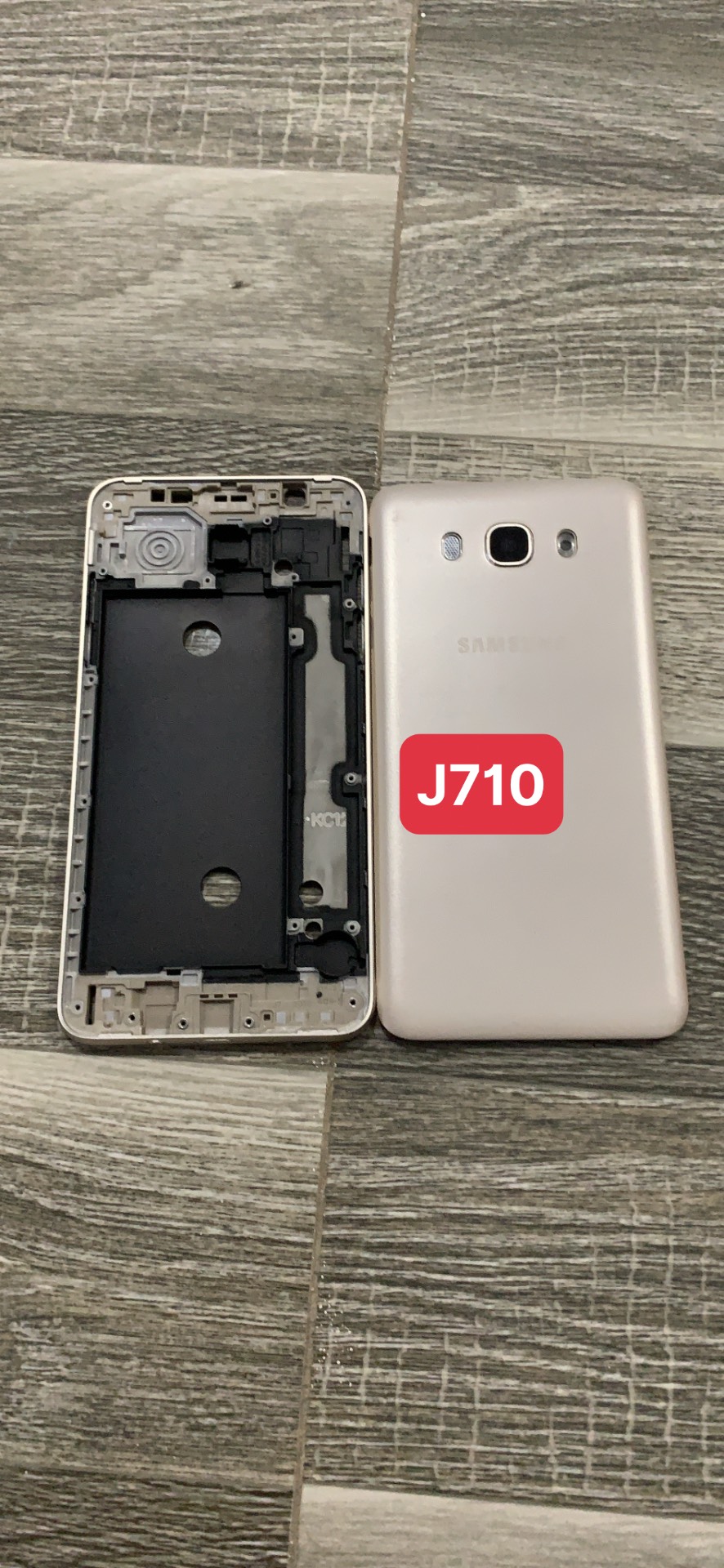 Bộ vỏ samsung j710