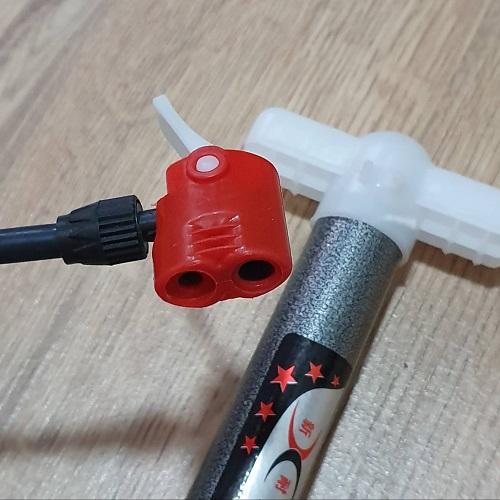 Ống Bơm Xe Mini Tiện Dụng Mang Theo Xe