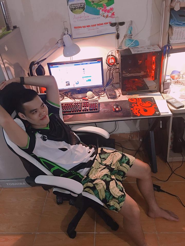SIÊU HOT - GHẾ GAMING ZERO S màu trắng