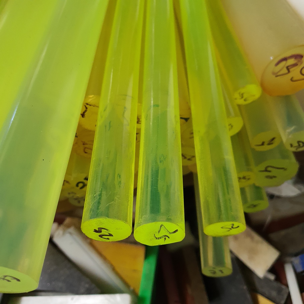 (2 Thanh) Nhựa PU tròn 25*500 (đường kính 25mm, chiều dài 500mm)"