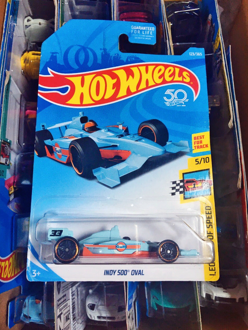 Xe Mô Hình Hot Wheels tỉ lệ 1:64 "Indy 500 Oval" (team Gulf)