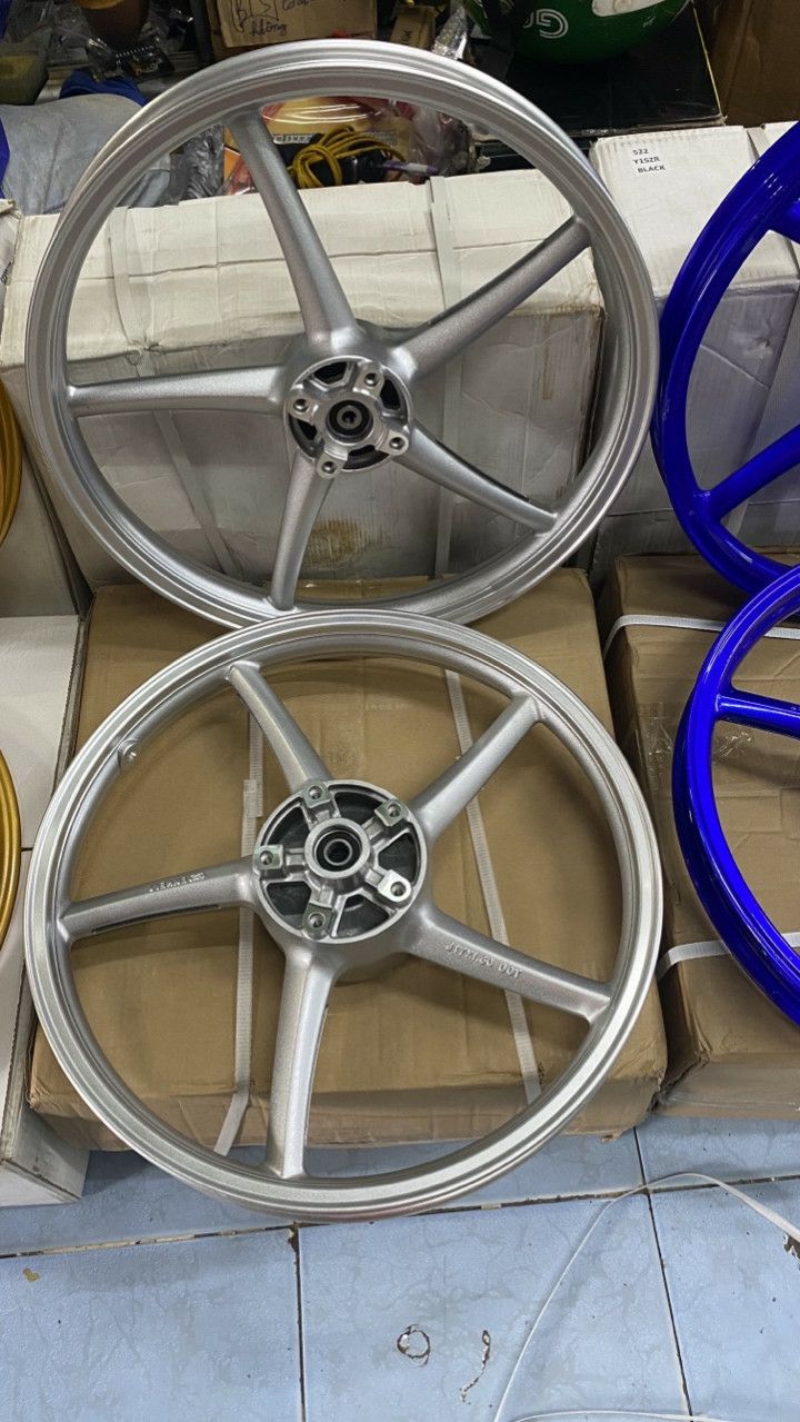 [HCM]mâm enkei 5 cây cho exciter 150 bản 1.4 1.6