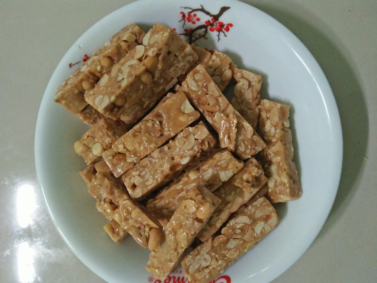 Combo 2 kg kẹo dừa đậu phộng giòn