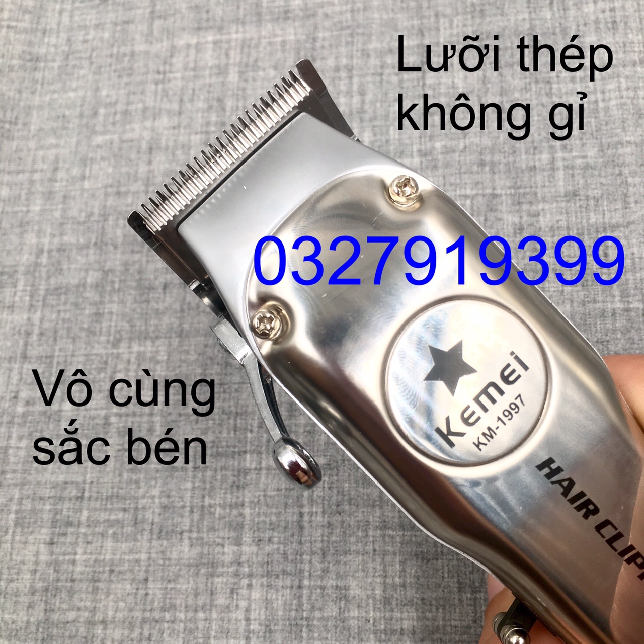 Tông đơ cắt tóc cao cấp KEMEI 1997 với pin Li-ion 2000mAh hoạt động liên tục 3 giờ & công suất 8W cho đường cắt mượt mà và sắc bén