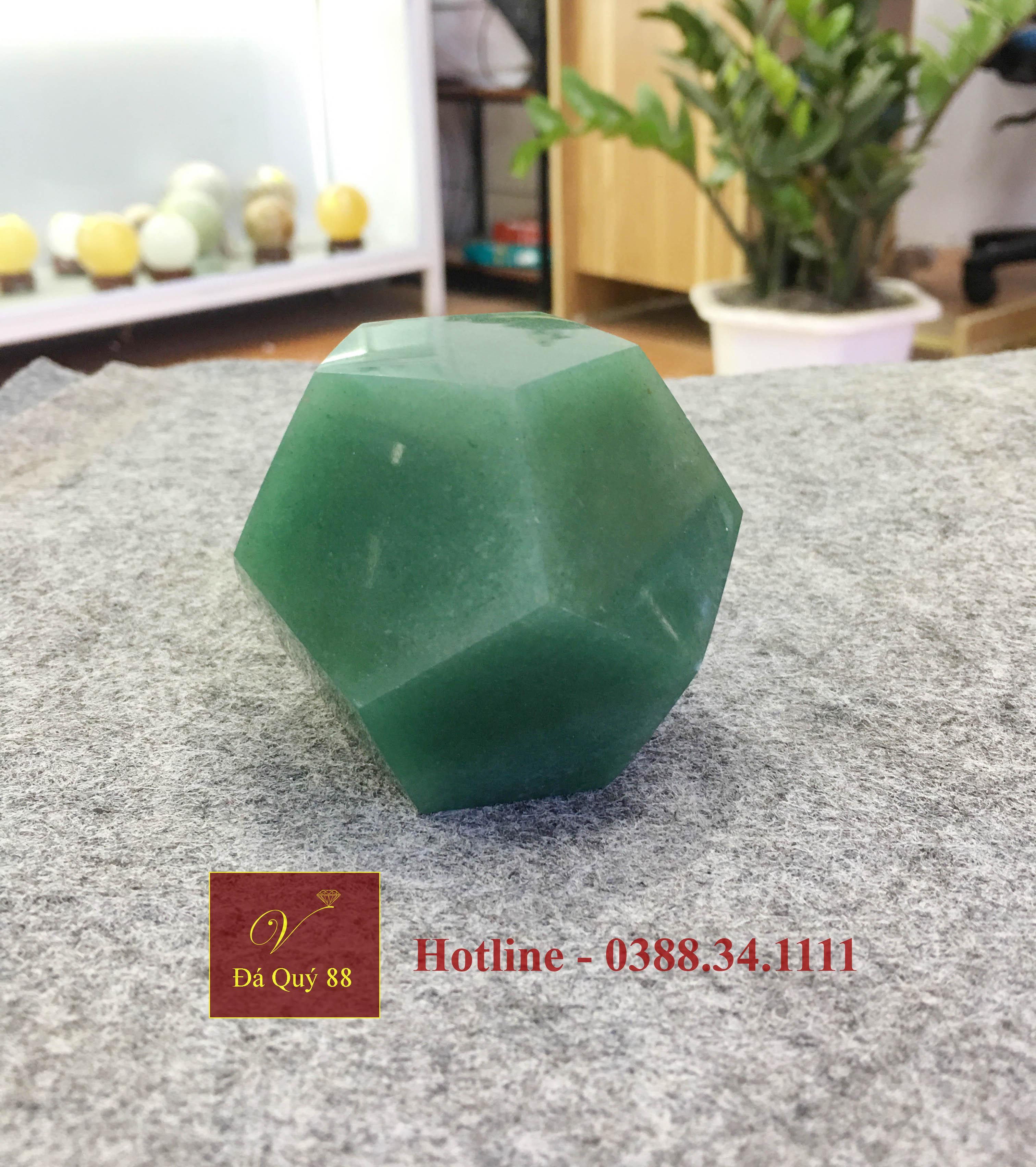 Bi Giác Đá Thạch Anh Xanh Tự Nhiên Phong Thuỷ Năng Lượng