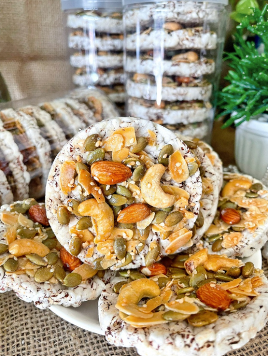 BÁNH NỔ GẠO LỨT MIX HẠT DINH DƯỠNG