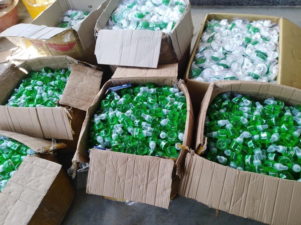 Lọ tinh dầu đuổi muỗi Hàn Quốc.