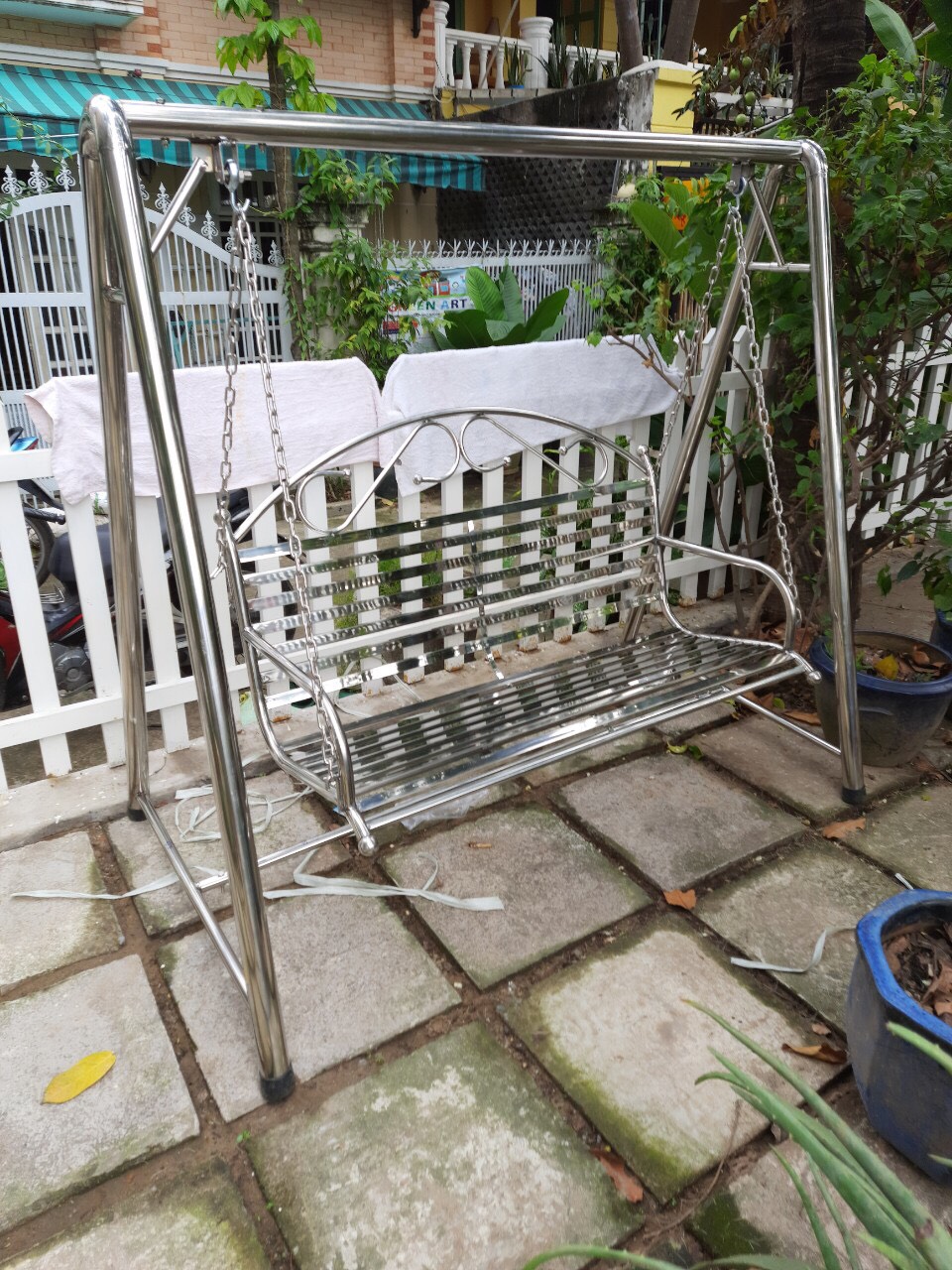 Ghế Xích đu Inox tháo ráp, new 100%.