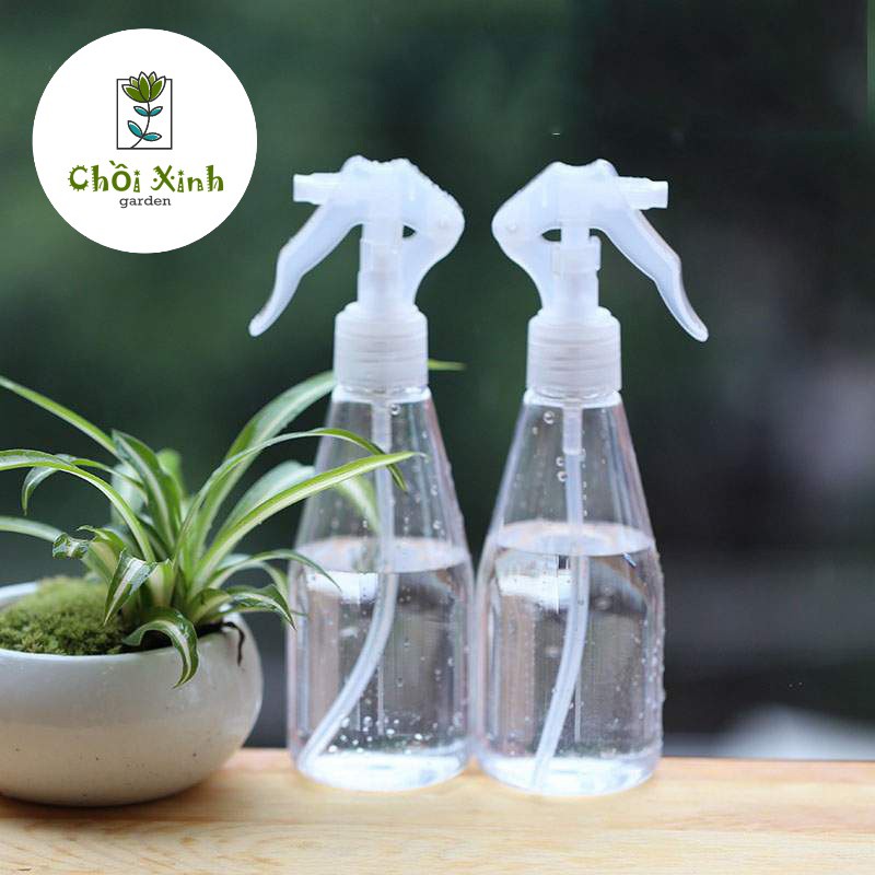 Bình xịt nước vòi phun mịn 250ml