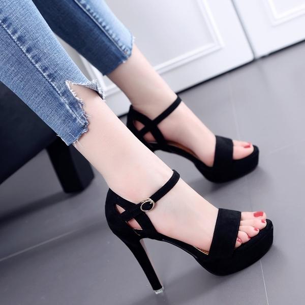 Giày cao gót đế đúp quai ngang khoét eo