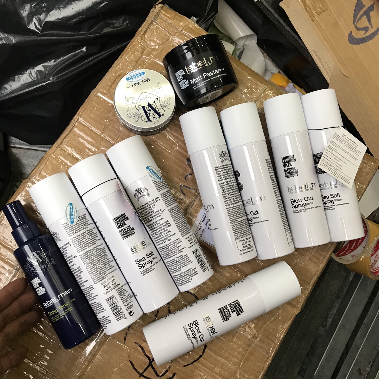 Xịt muối biển Label.m Sea Salt Spray 200ml