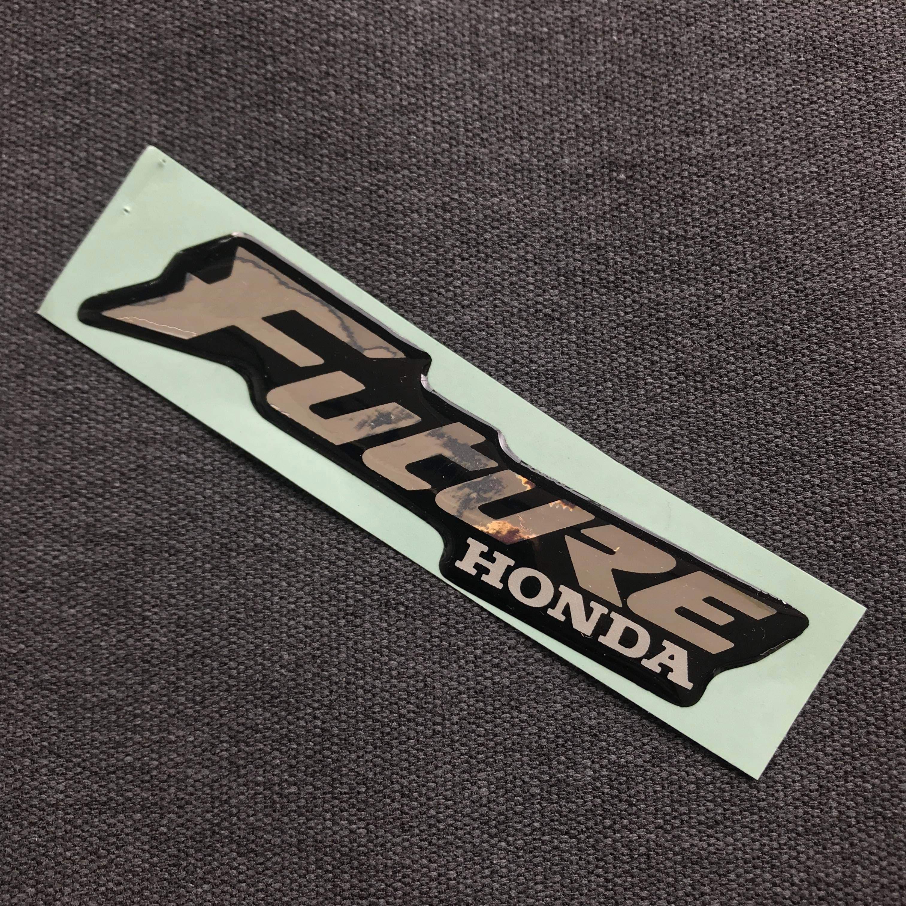 [HCM]TEM CHỮ FUTURE ĐỔ KEO CHO CHIẾC XE HUYỀN HOẠI SIÊU BỀN