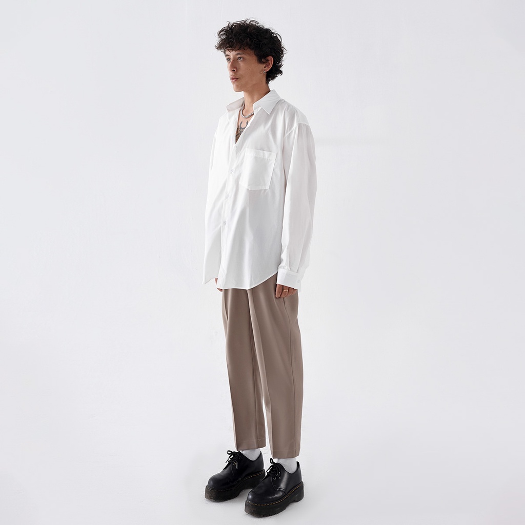 Áo sơ mi trắng form rộng - Oversized White Shirt