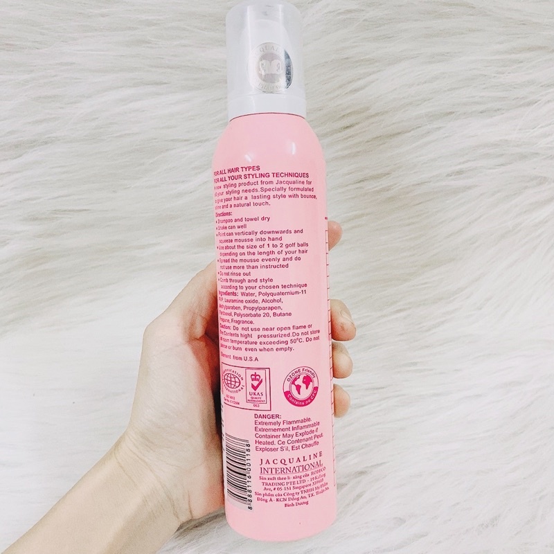 Mút Mousse Chải Tóc Jacqualine, Bọt tạo kiểu tóc Jacqualine styling mousse 250ml ( CHAI HỒNG)