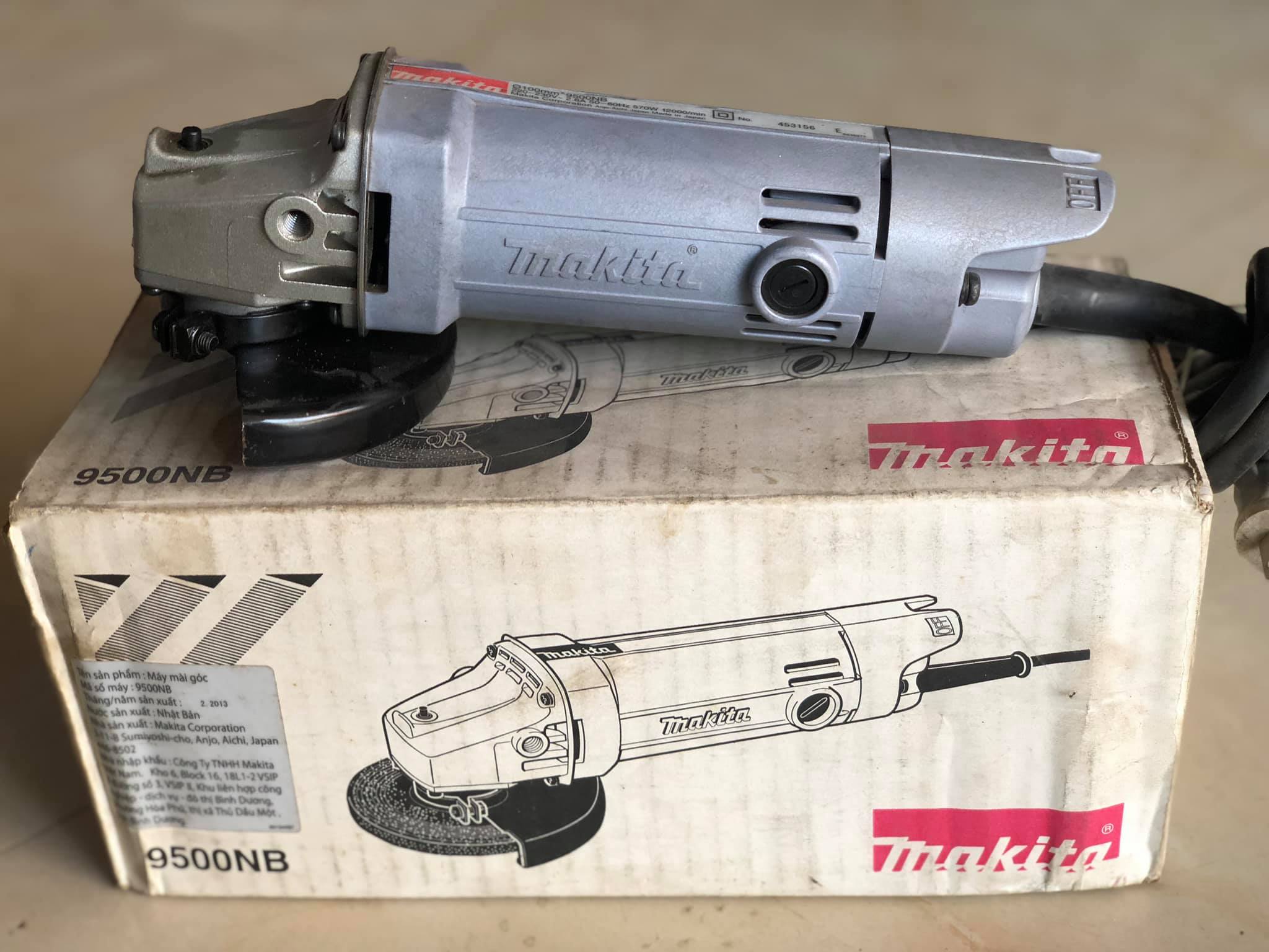 Máy mài góc Makita 9500NB