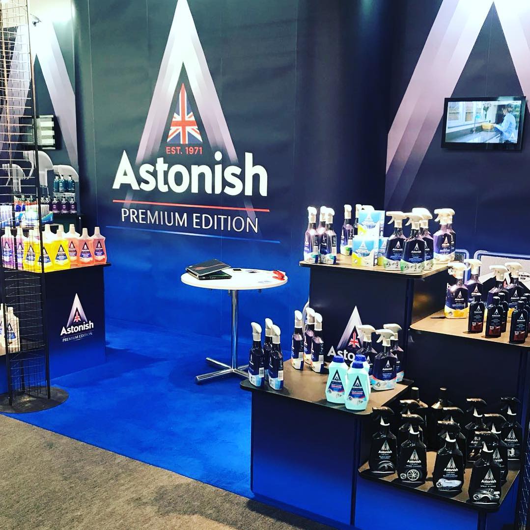 Kem Tẩy Đa Năng Astonish C8600 (Thiết Bị & Đồ Dùng Nhà Bếp, Và Các Vật Dụng Khác) - Larva Store