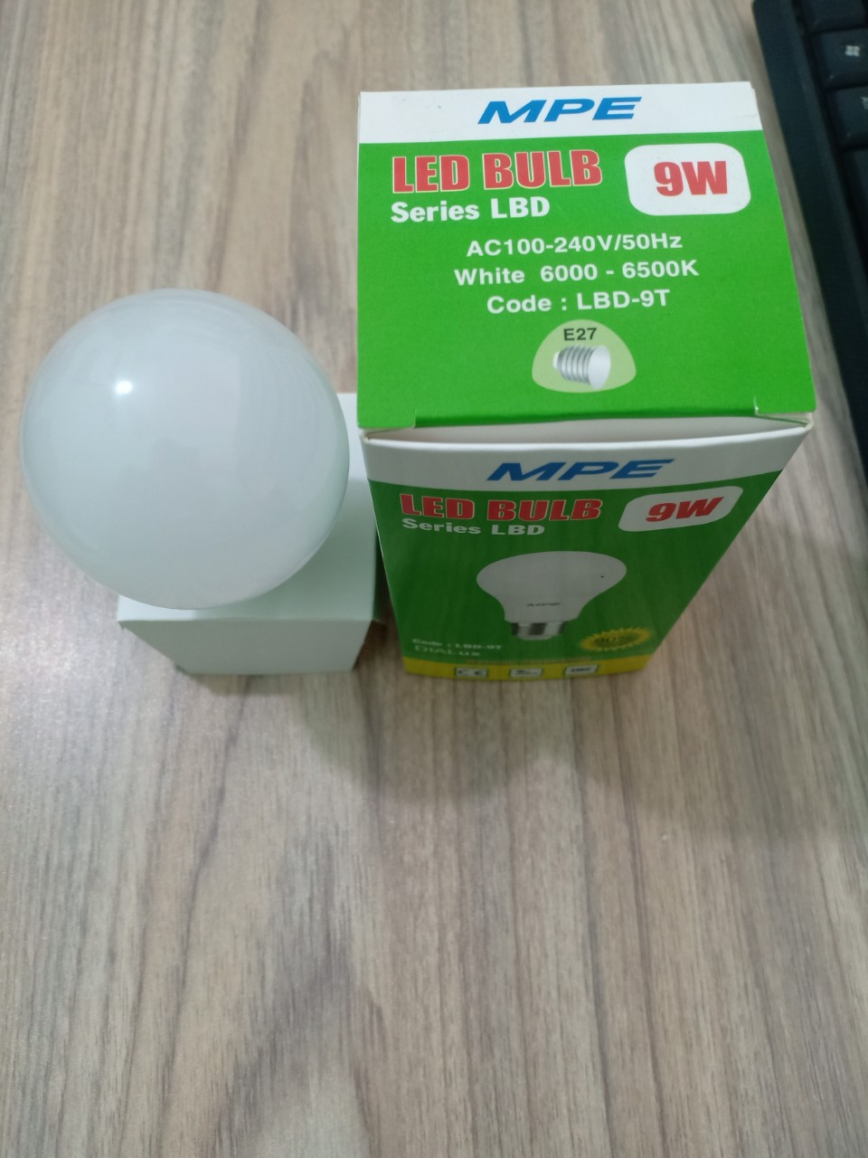 Đèn led bulb 9w MPE Bảo Hành 2 Năm