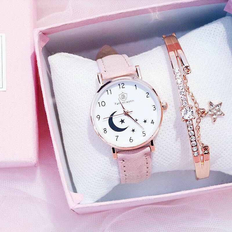 Đồng hồ thời trang nữ Fashion Watch mặt trăng khuyết dây da nhung mẫu mới