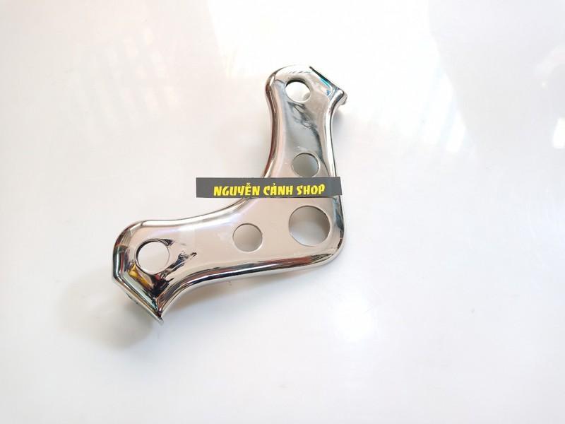 bàn thờ xe 67 bắt xi nhan xe 67