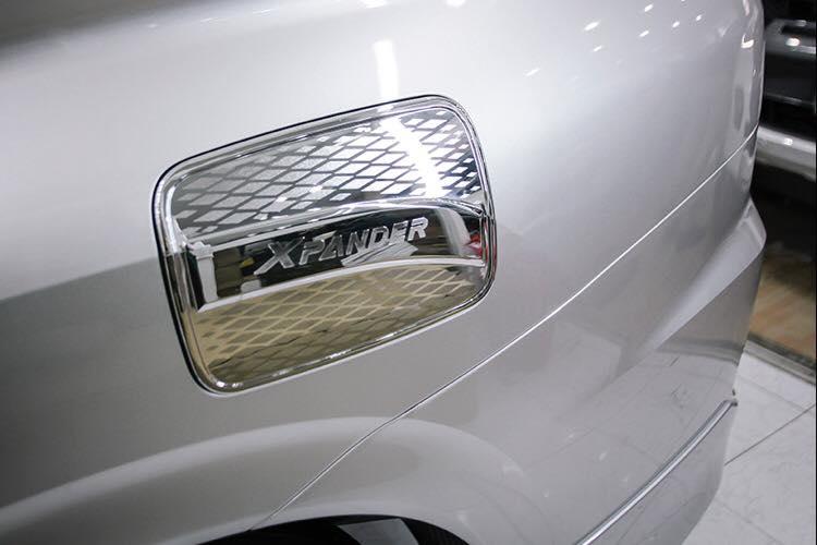 ỐP NẮP XĂNG MITSUBISHI XPANDER 2018 2019 2020 2021 2022