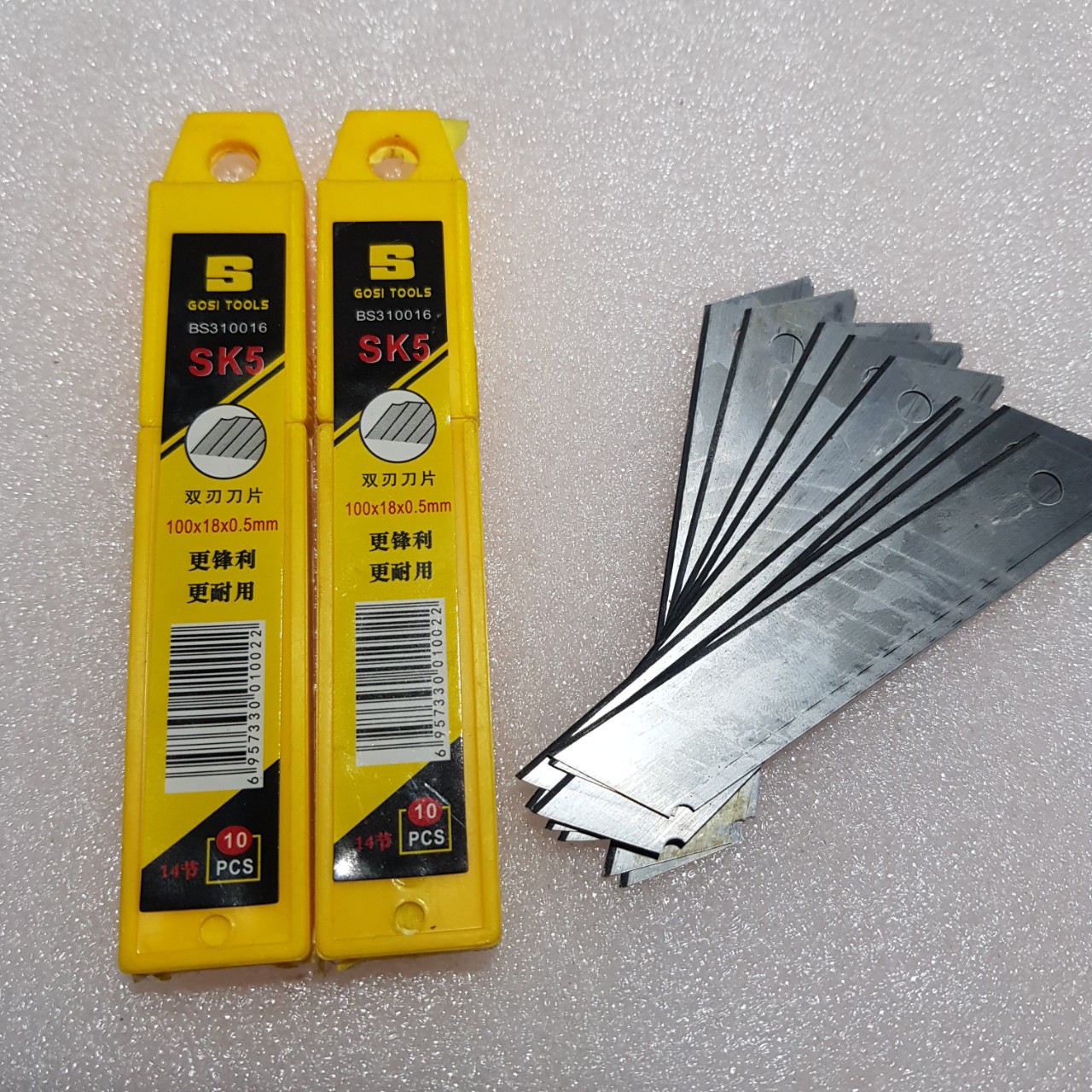 Hộp 10 lưỡi dao dọc giấy