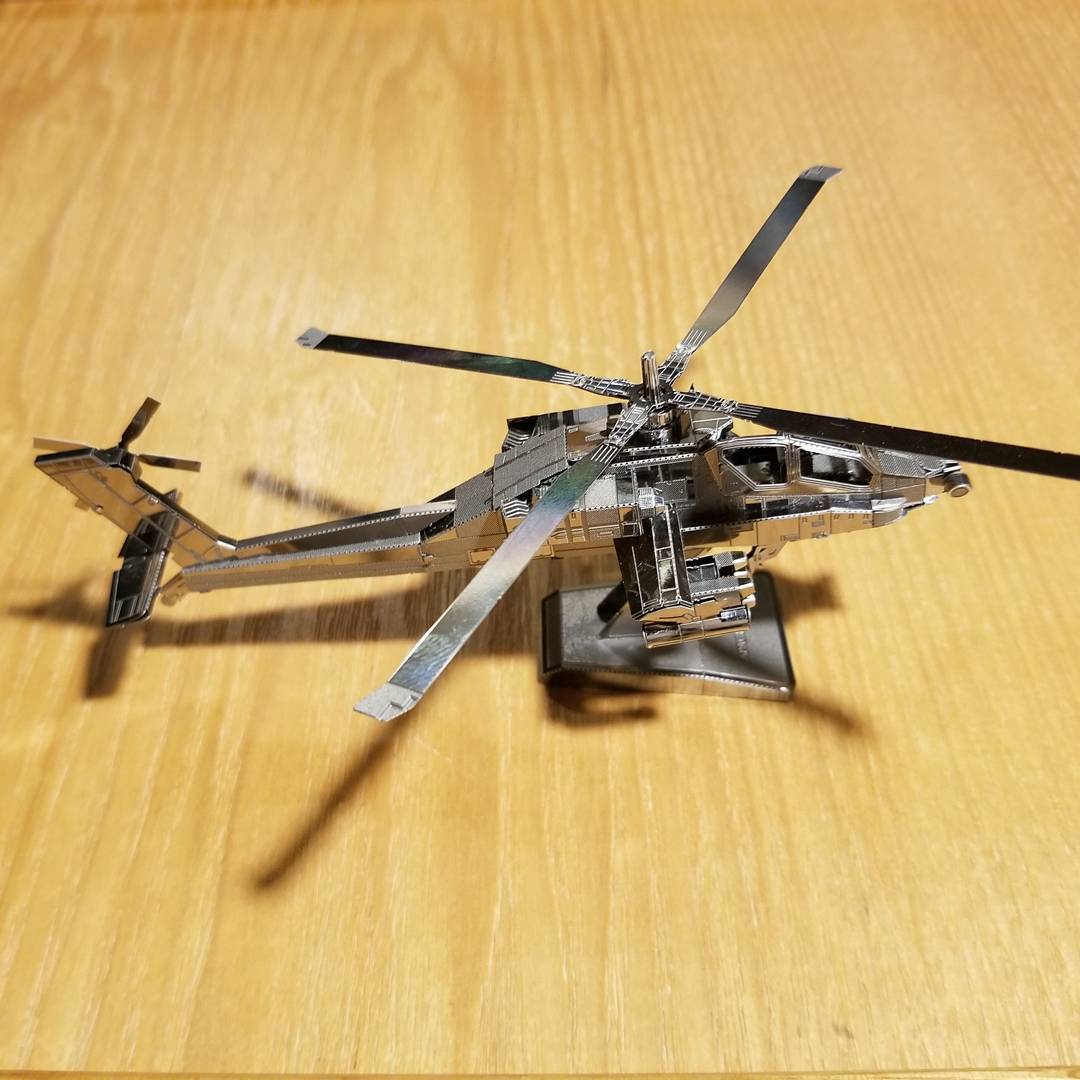 Mô Hình 3D Kim Loại Lắp Ráp Trực Thăng AH-64 Apache Quân Đội Mỹ [ Chưa Lắp]