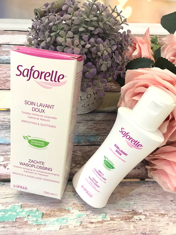 Dung dịch vệ sinh phụ nữ Saforelle