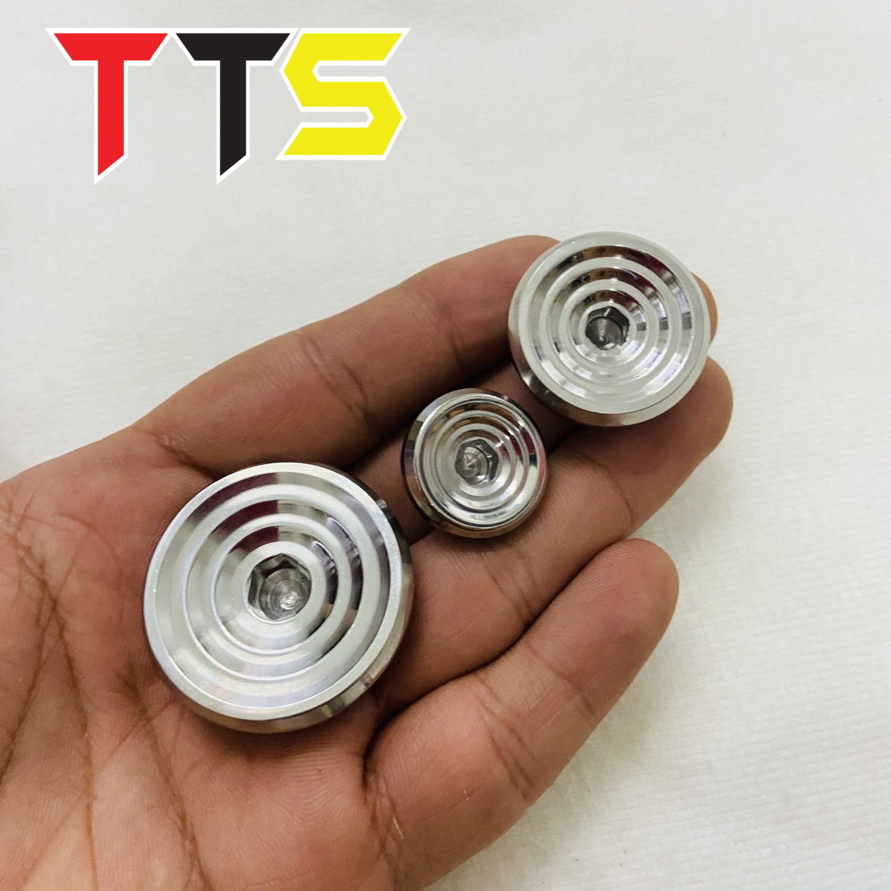 Bộ ốc mâm lửa, ốc nắp nhớt Salaya V2 chất liệu inox 304 sáng bóng cho xe Honda, Yamaha