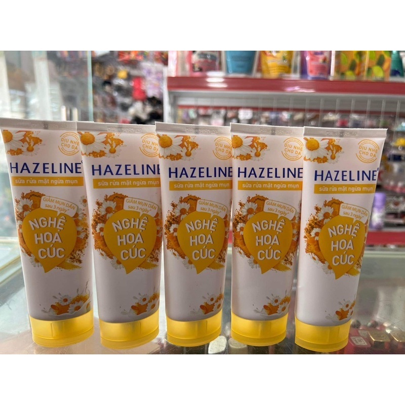 Hazeline Facial Cleanser with Turmeric and Chrysanthemum (100g)