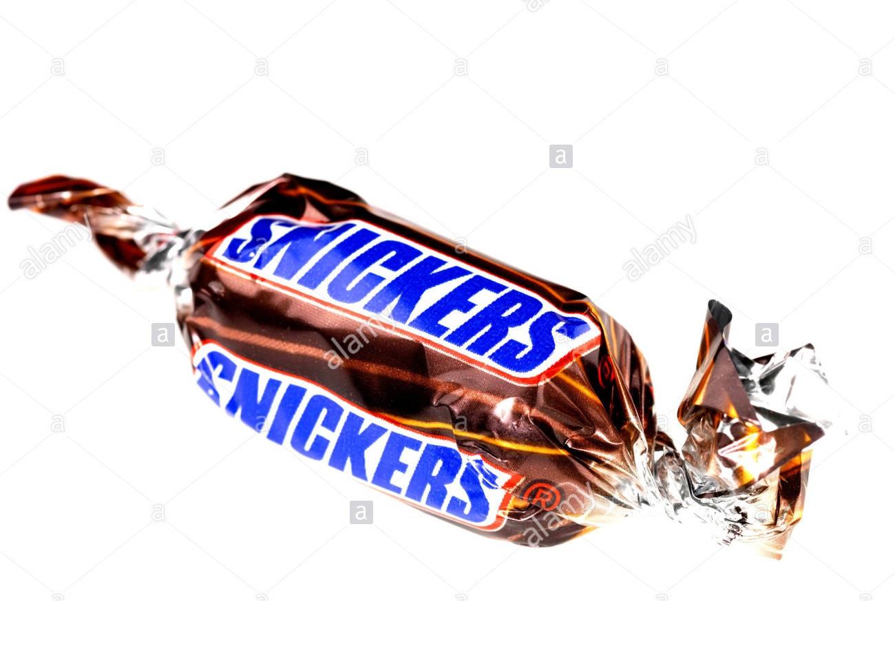 Kẹo Sô Cô la Snickers Miniatures Chocolate 150g - UK