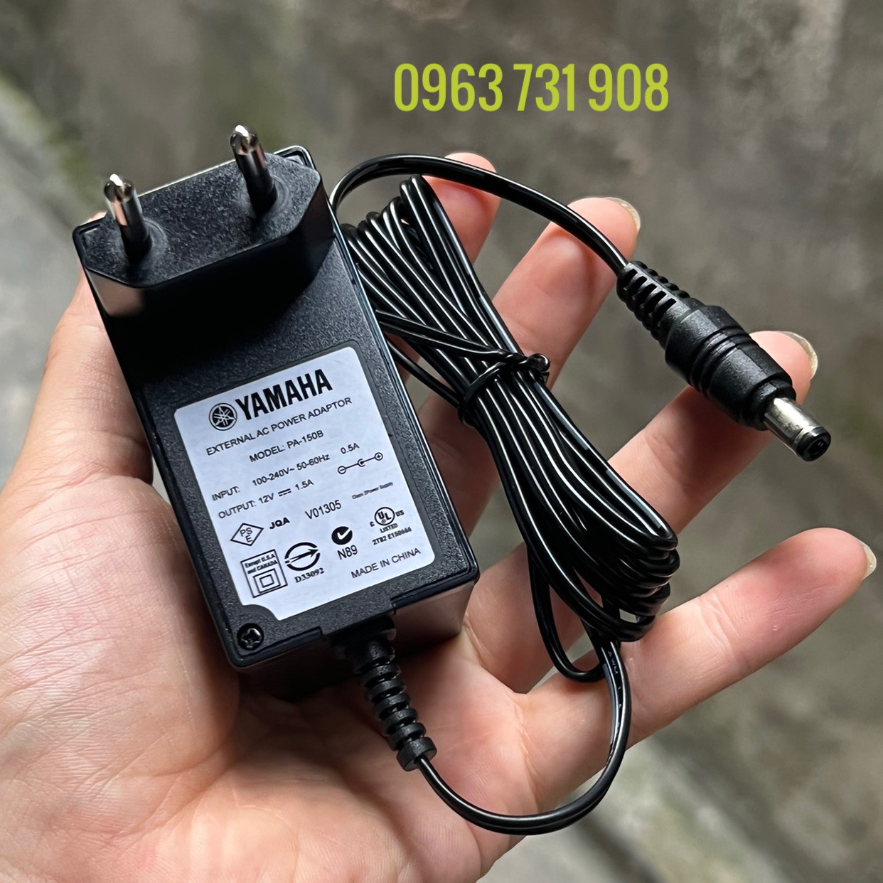 Dây nguồn đàn yamaha 12V chính hãng