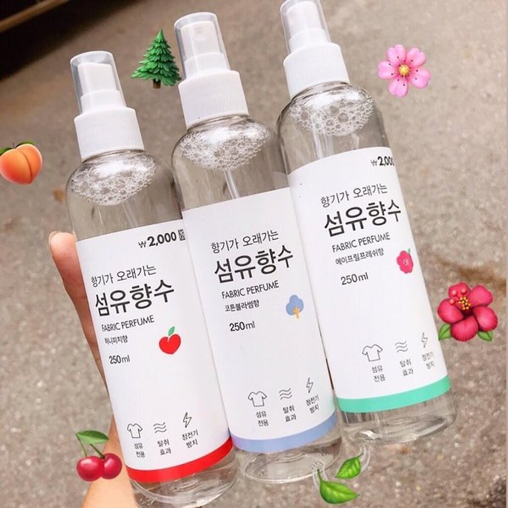 Xịt thơm quần áo Daiso Hàn Quốc 250ml