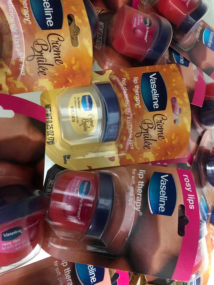 Dưỡng Môi Vasaline Lip Theraoy dạng hủ 7g