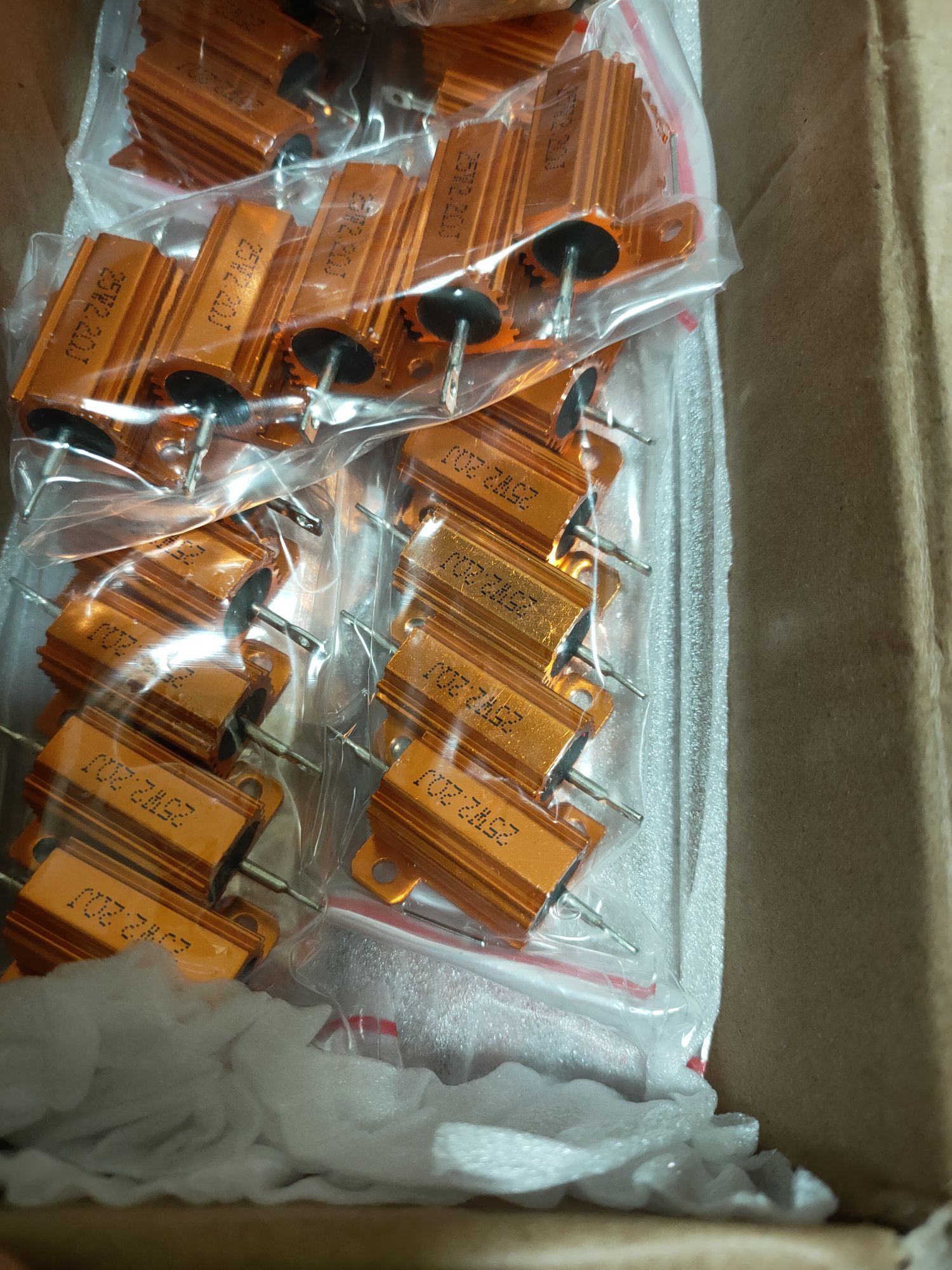2 điện trở nhôm 2.2om 25w