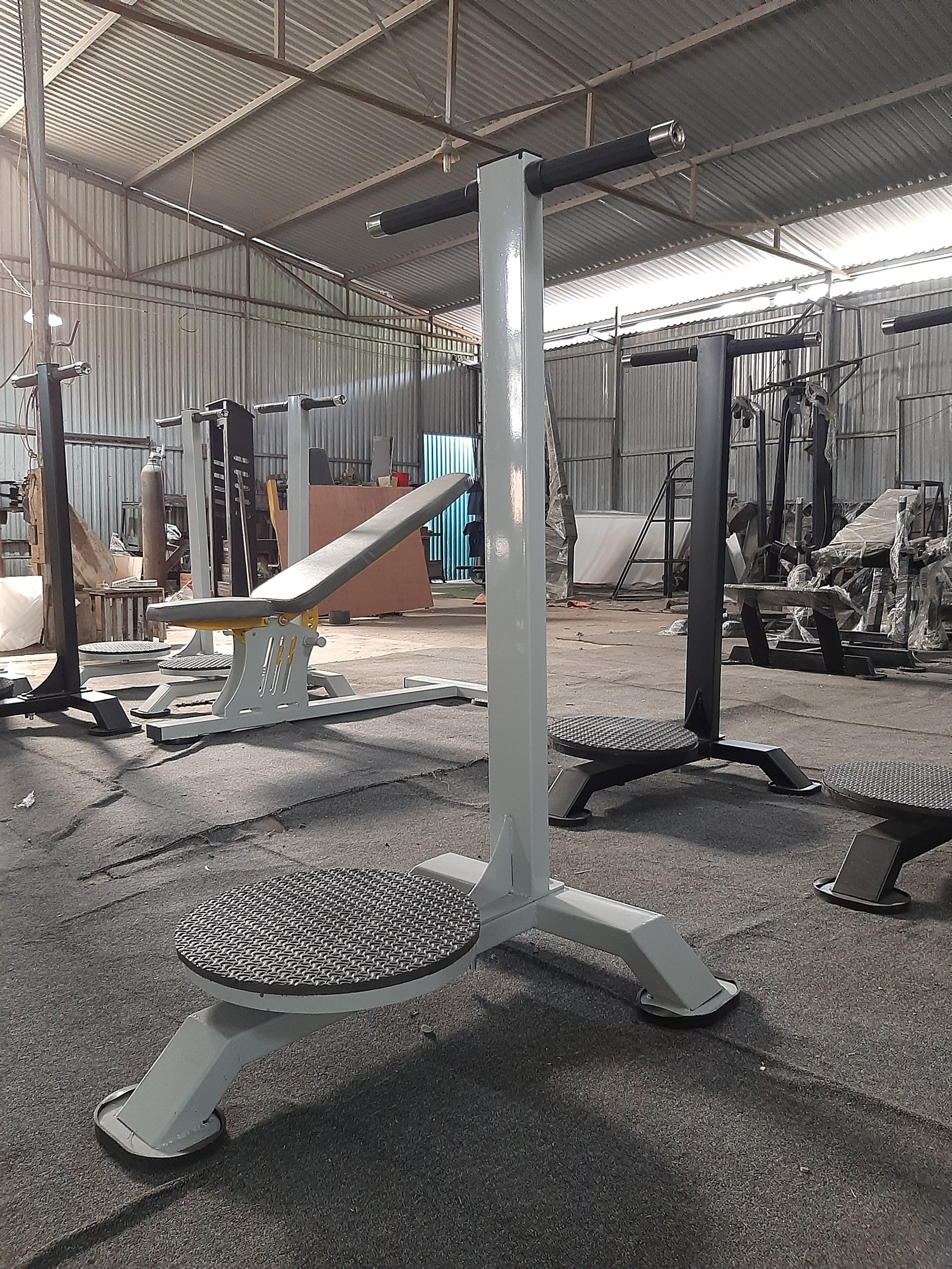 Thiết bị xoay eo đơn