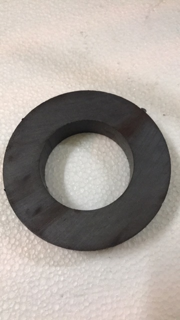Nam châm đen 80x15 lỗ 32mm