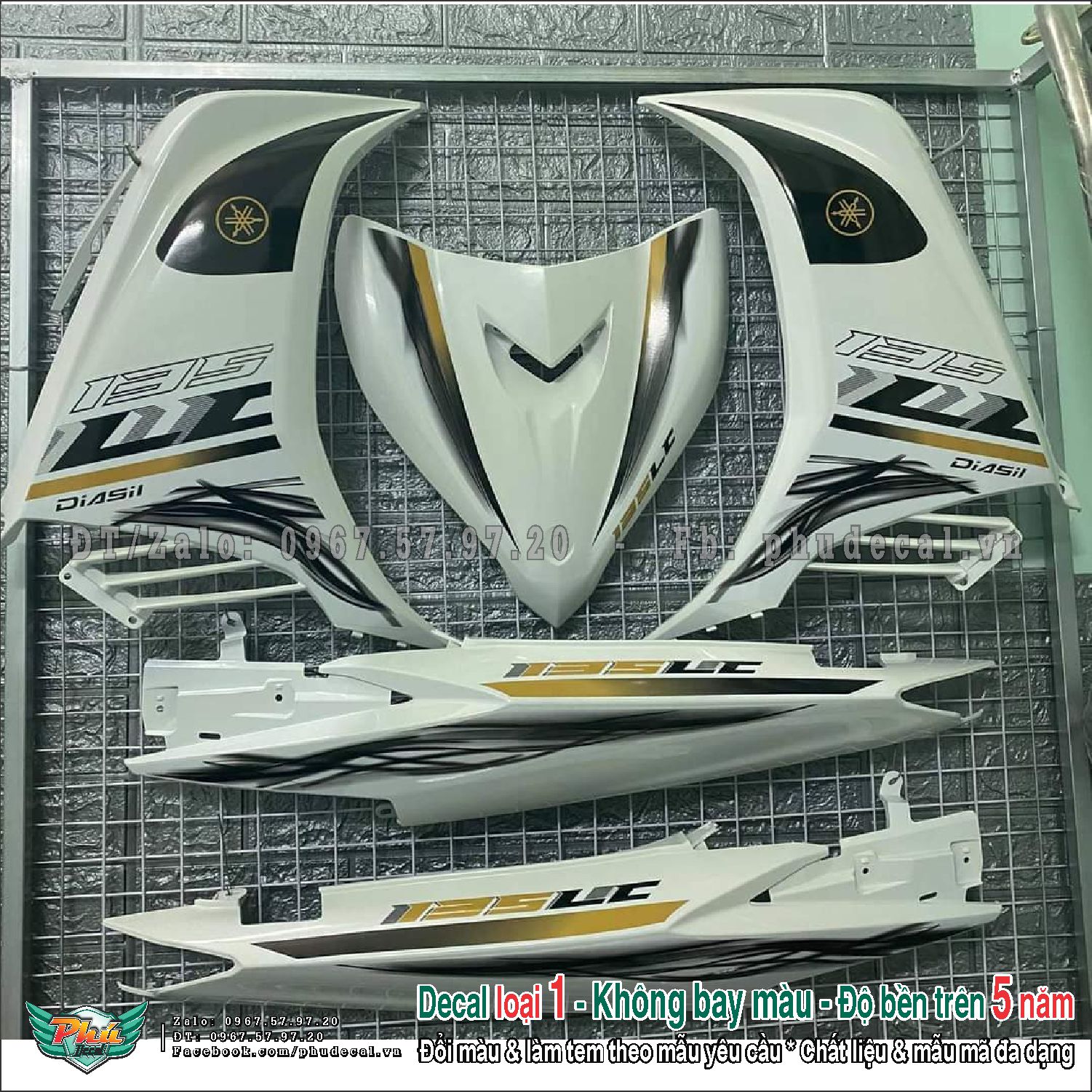 Tem rời exciter 135 lc trắng đen 2021 trong
