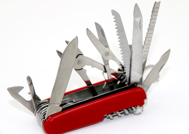 Móc khóa dụng cụ đa năng 17 chức năng