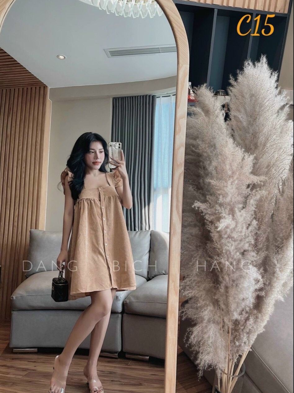 ĐẦM XÒE TAY BÈO CỔ VUÔNG SIÊU XINH