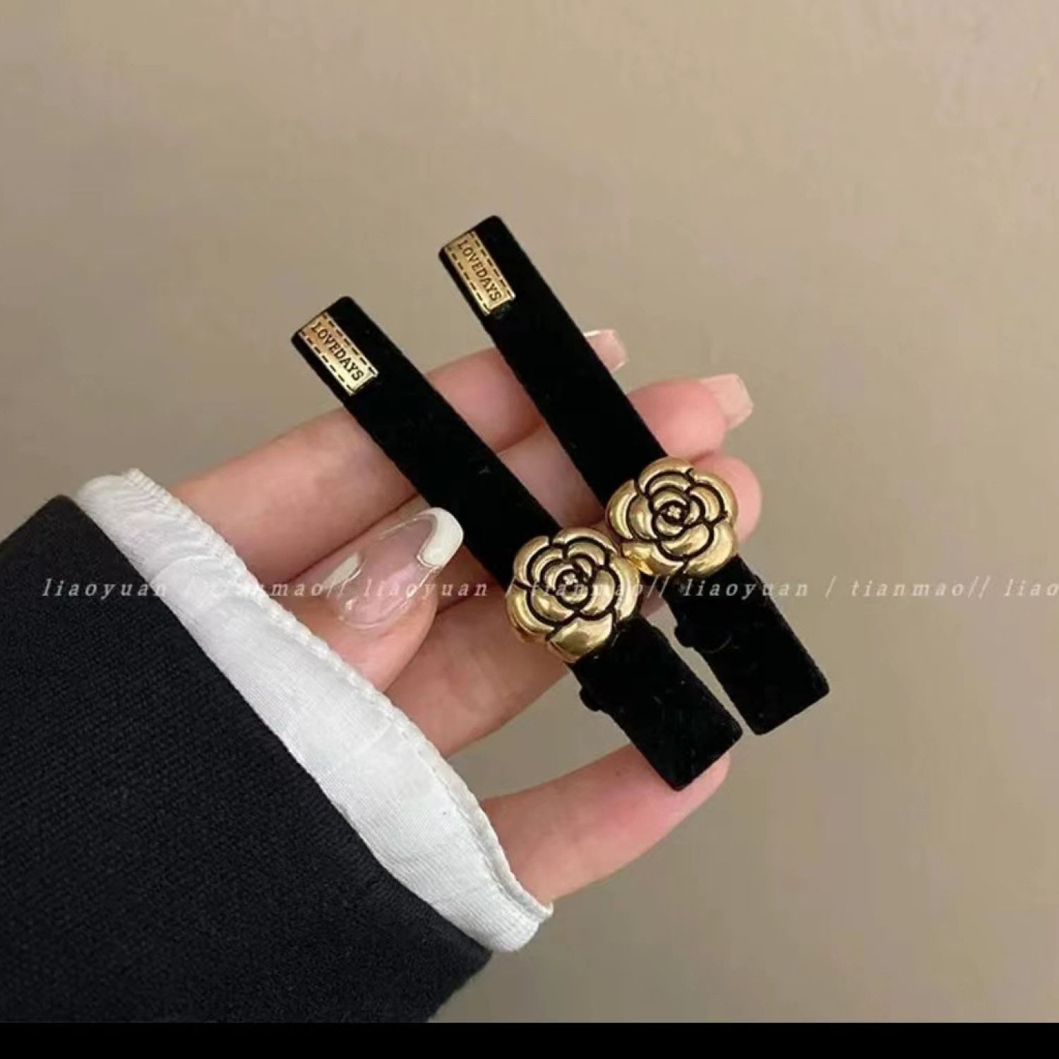 Kẹp Tóc Mỏ Vịt Màu Đen Phong Cách Retro