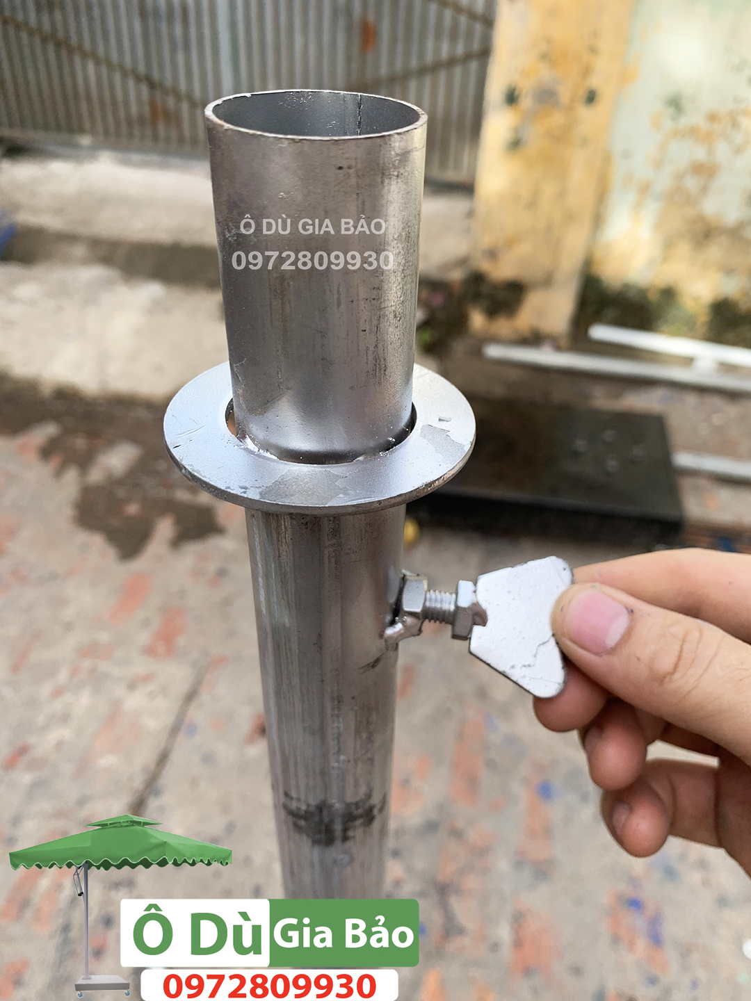 Chân đế ô dù gấp gọn bằng sắt