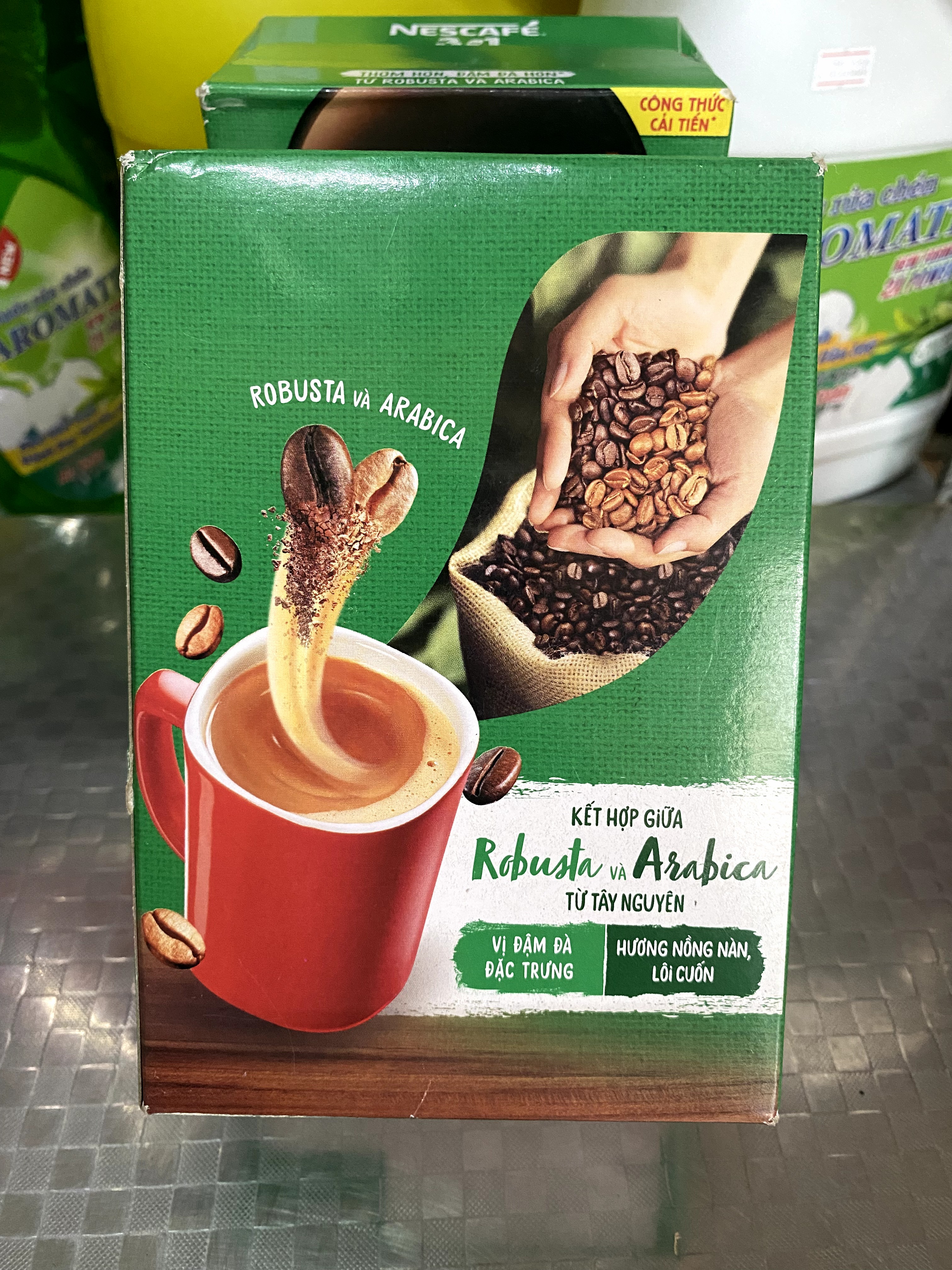 NESCAFÉ Cà Phê Sữa Đá Hòa Tan 3in1 320g(20 gói x 16g)