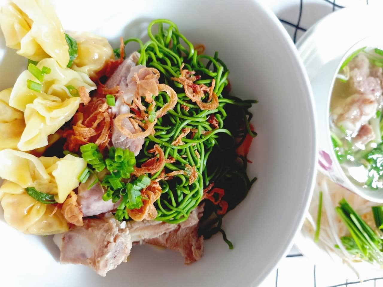 Mì cải Kale Isito