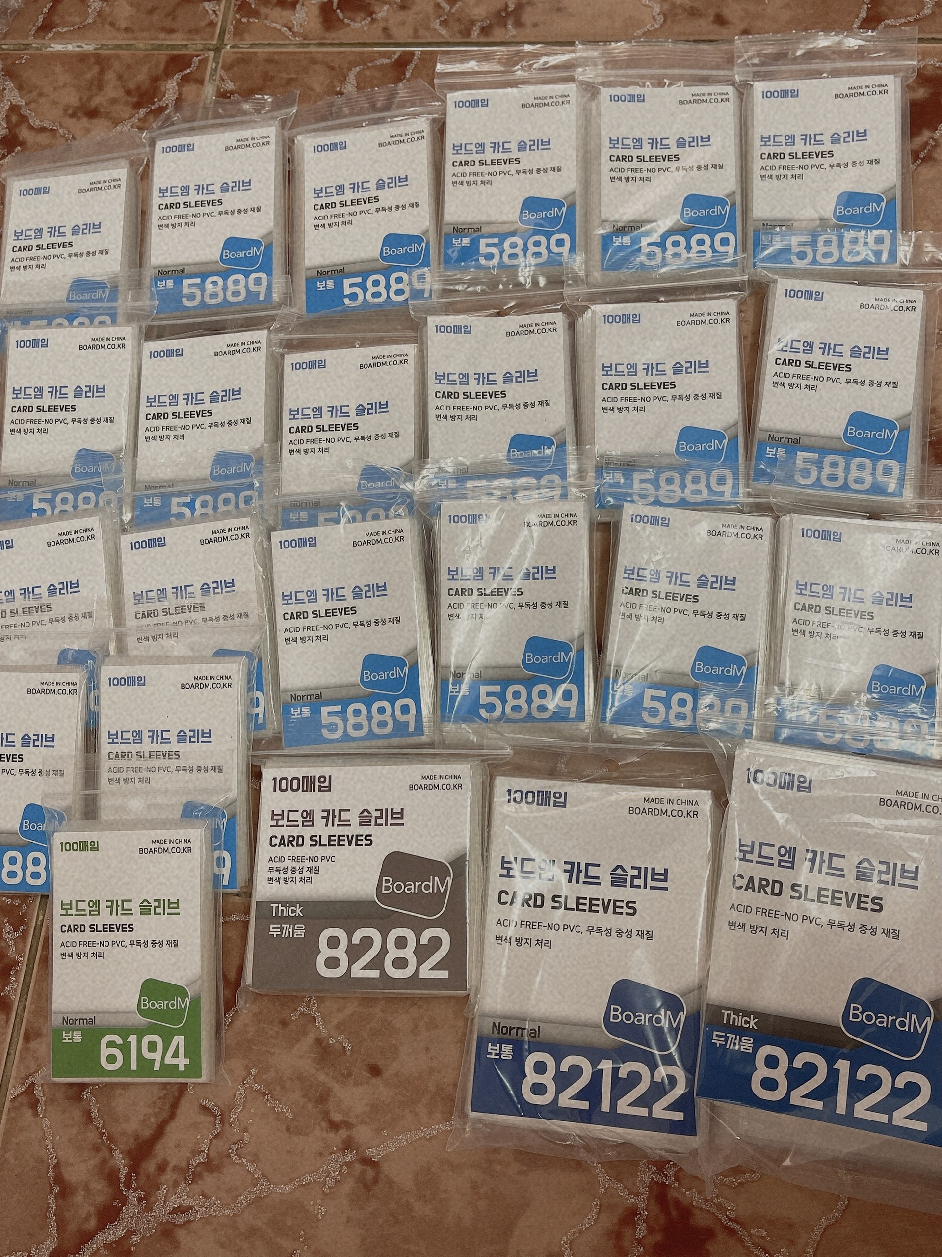 Sleeve boardm bảo vệ card