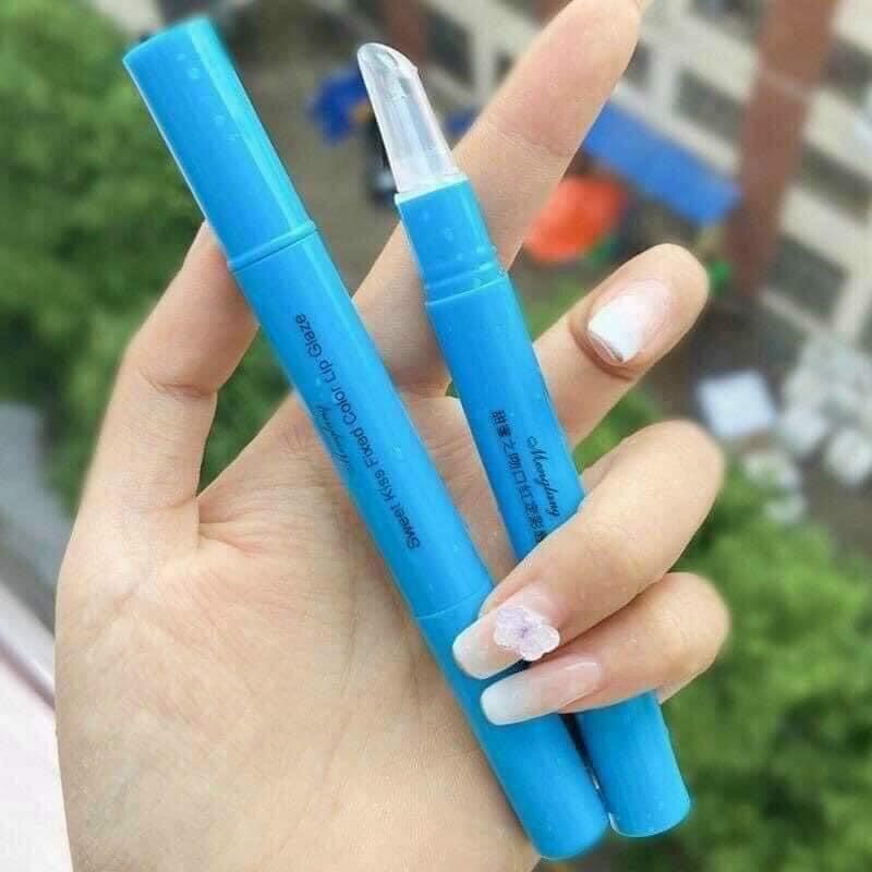 Gel khoá son môi thần thánh