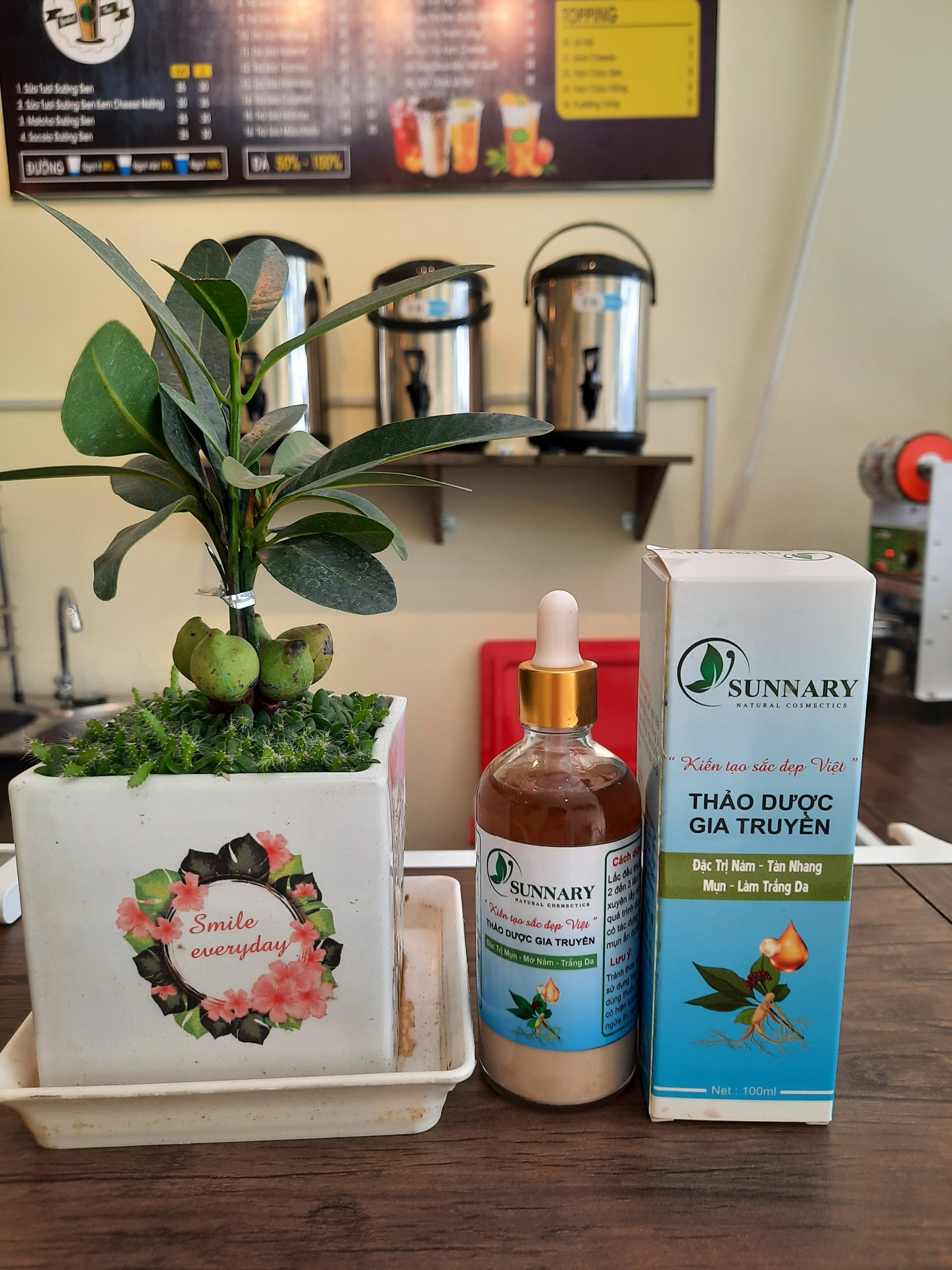 [ HOÀN TIỀN 15% ]  GIAO NHANH MAX ] ( Serum dưỡng nén mềm ) Thảo dược giúp làm sạch mụn, nám tàn nhang tặng kèm BRM the mát