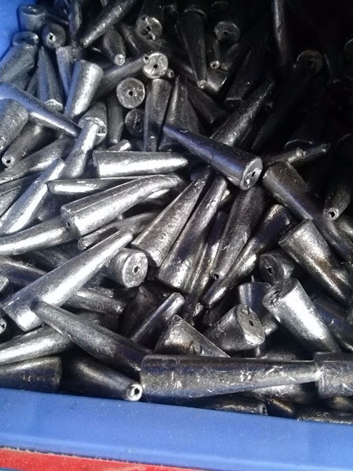 Nữa Kg Chì Xuyên Tâm Nhọn