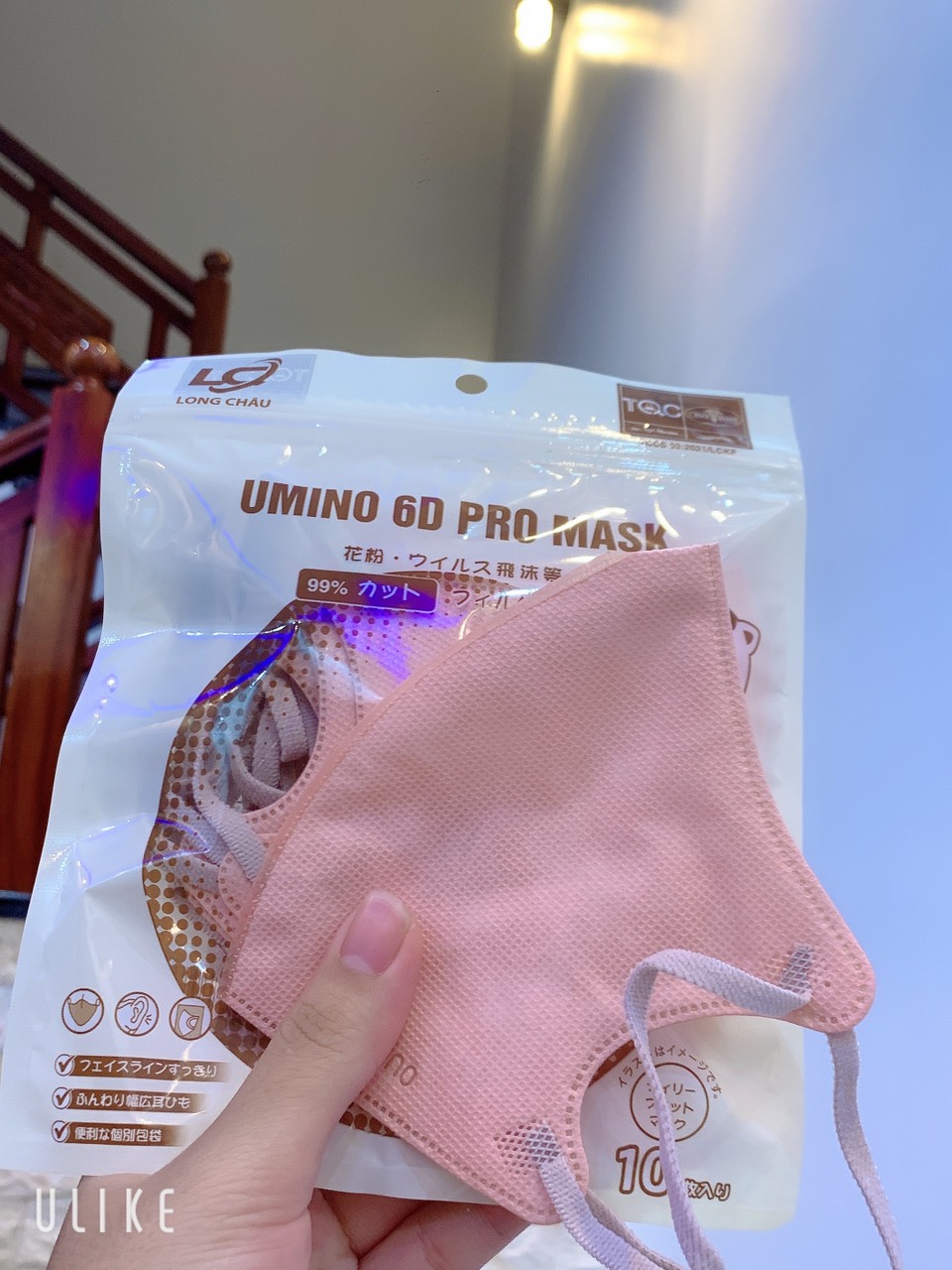 Gói 10 cái khẩu trang 6D Pro Umimask Long Châu