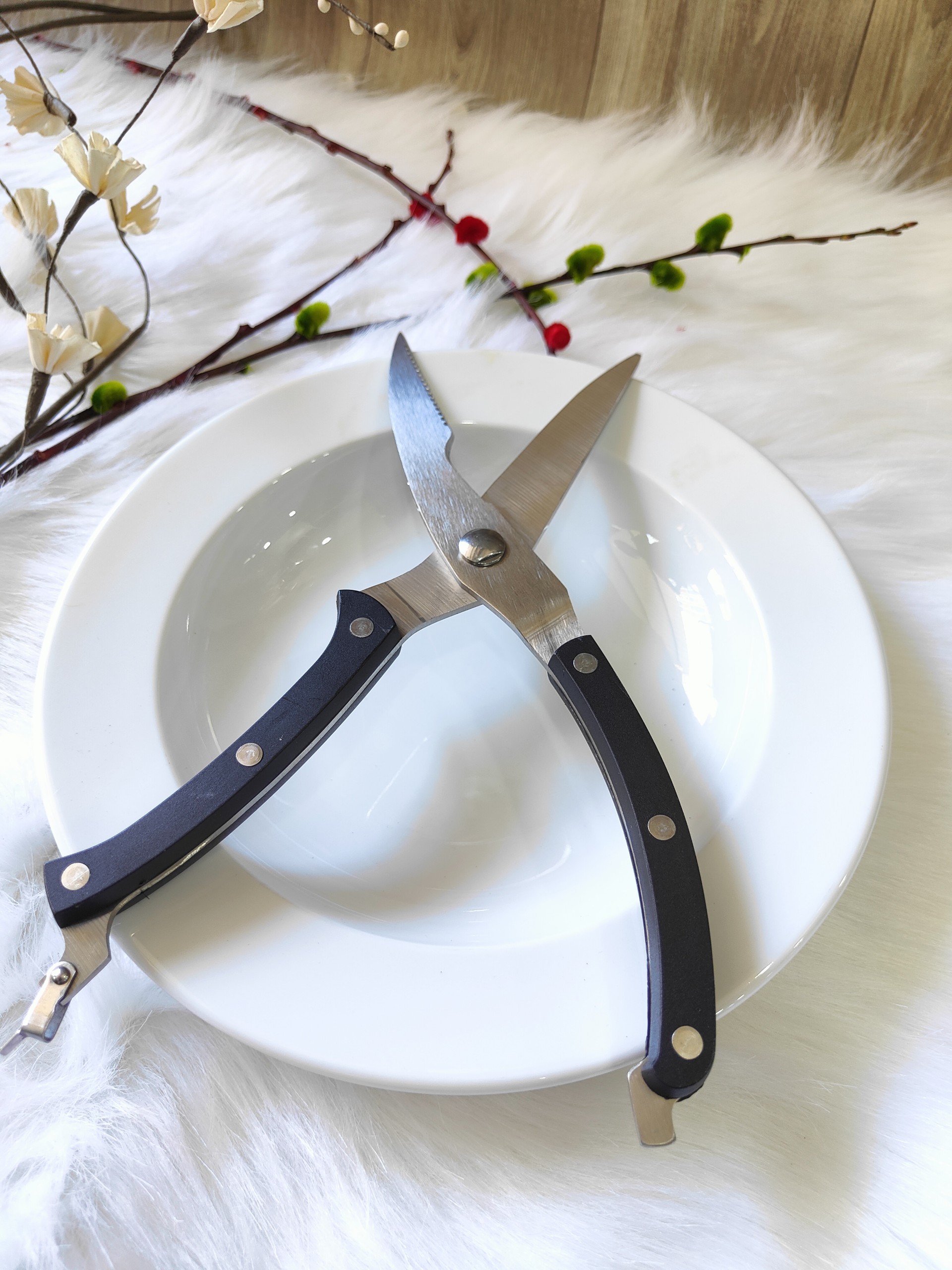 Kéo cắt xương gà (cán inox và cán đen)