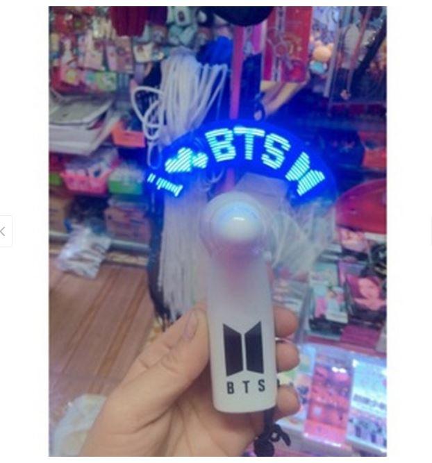 Quạt mini cầm tay chạy pin BTS - QBTS75